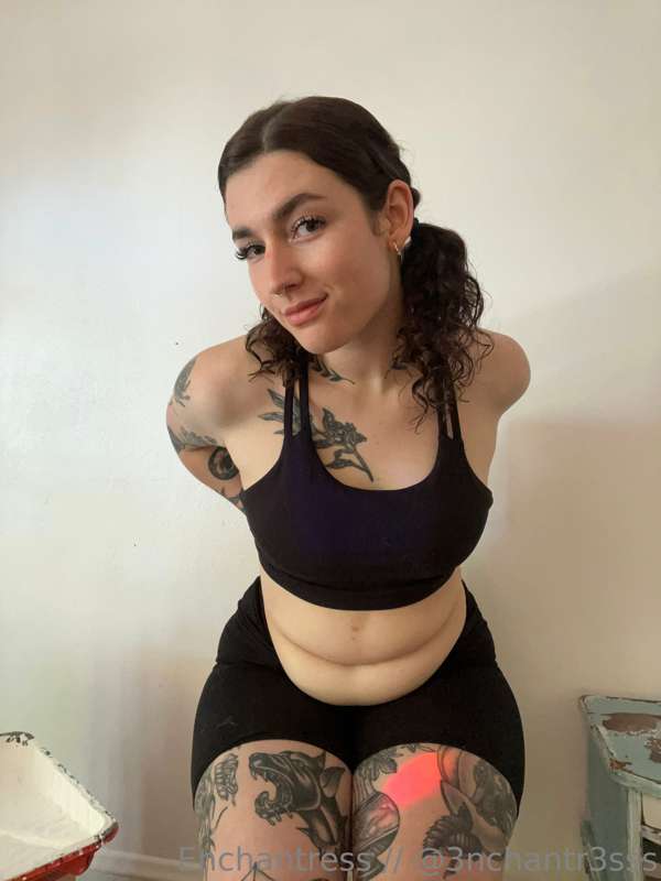 Fuck my thighs are blowing up 3