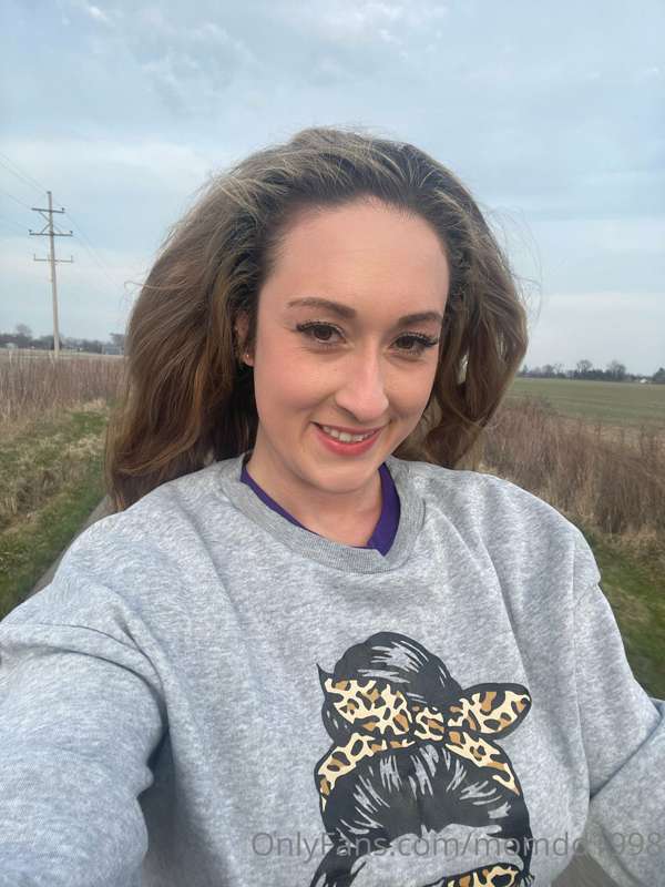 Momdd1998 - Onlyfans - 24 Apr, 2022
