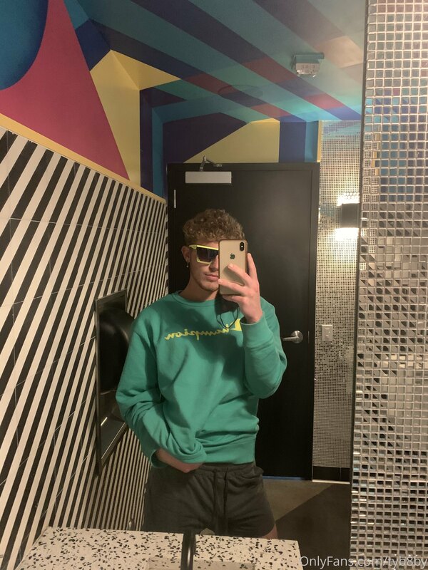 fuck me in the bathroom