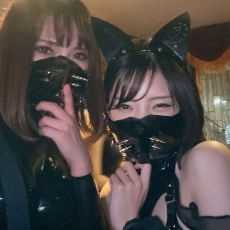 デパチ続き▶︎

久々おのちゃん(@Ono_32_ )と
まさかのマズル被り🥺
(@Goku