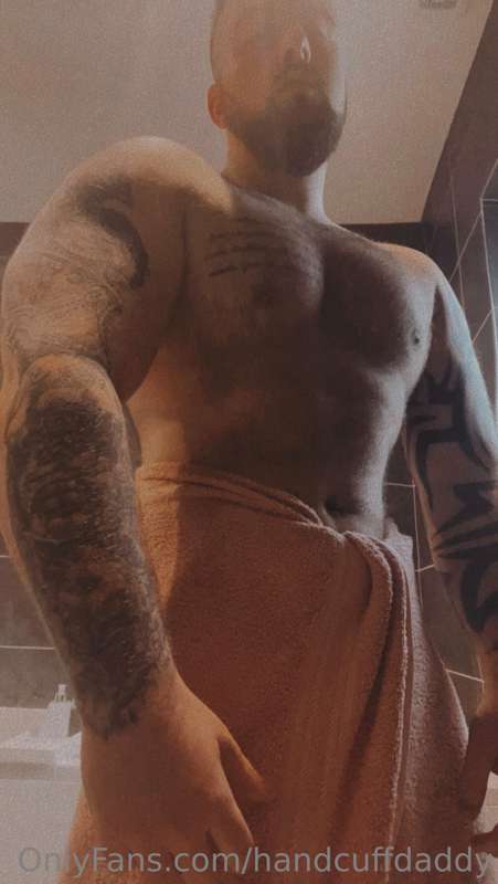 Fresh out a hot shower 💦🚿🧼