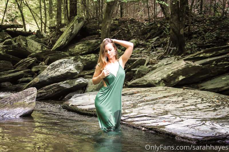 Decided to take my emerald wrap-around dress to the river. 💚.. 7