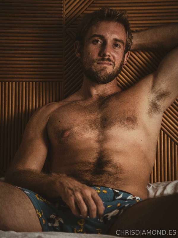 Follow @ben10fingers with his hot content 🥵🥵 He is friendly ..