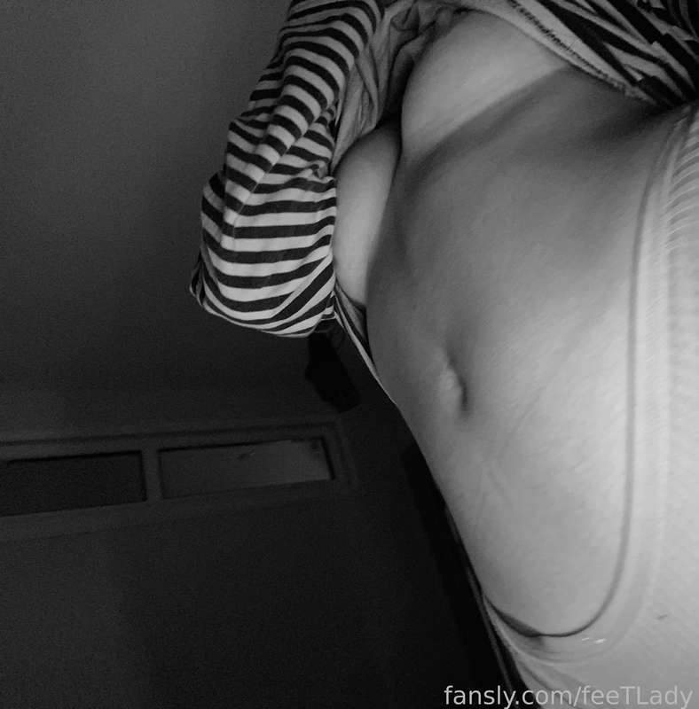 Feetlady - Fansly - 05 Jan, 2023 3