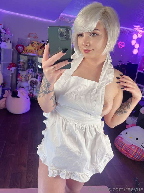 my birthday stream is next week on Feb. 28!!i would love it ..