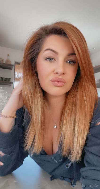 Mistygoodman_Sfw - Onlyfans - 02 May, 2024
