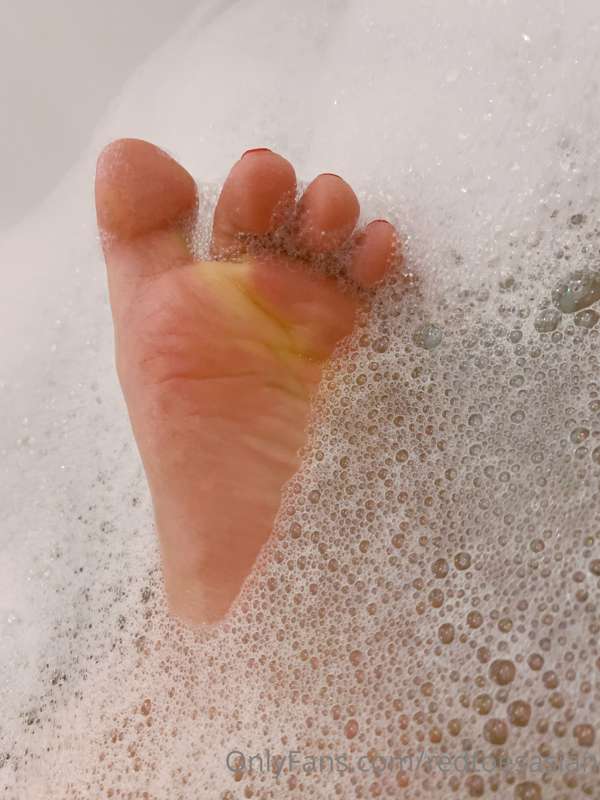 Lavender and volcano ash scented bubble bath wakes me up in ..