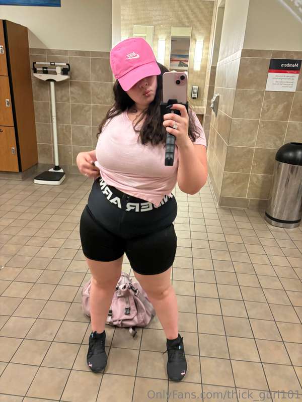 Thick_Gurl101 - Onlyfans - 19 Aug, 2024 25
