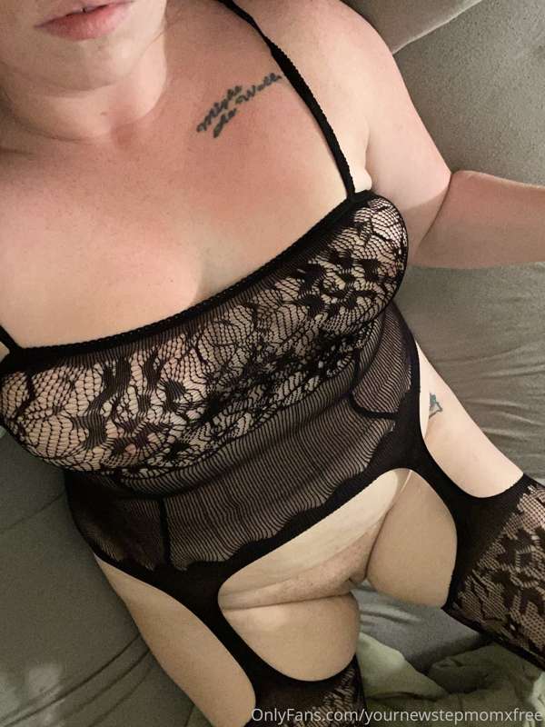 You wanna see a 🥵HOT🥵 video for Anal August? Tip me daddy 💋