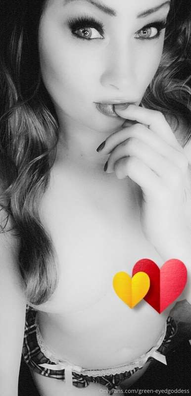 Green-Eyedgoddess - Onlyfans - 28 Sep, 2021