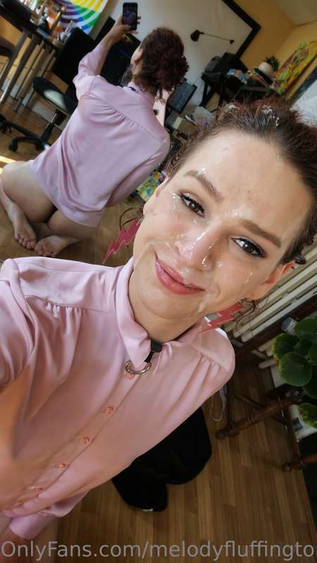 Another photo-shoot, this time in my girl-boss get-up : Just.. 15