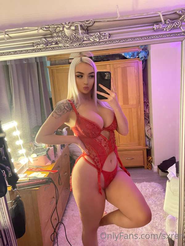 $5 dick ratings all day! Slide in… unless you're scared of t..