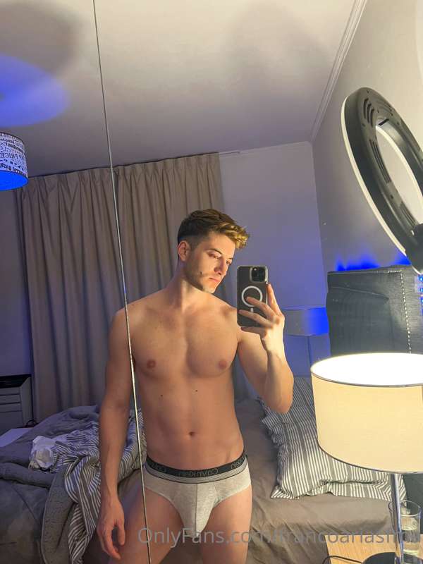 Buenos dias ❤️
 Creo que tengo que sacarme la leche 😈
