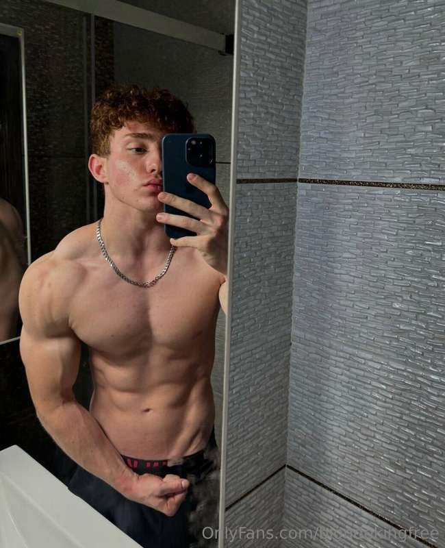 Our irresistibly handsome gym boy @halfnatyy is geared up fo.. 2