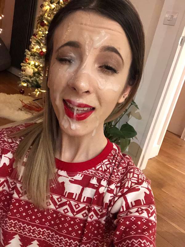 I’ll leave you with these huge cum selfies to gaze at over t.. 2