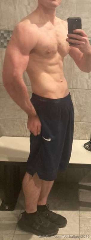 Me jerking and even more fun pics! 10
