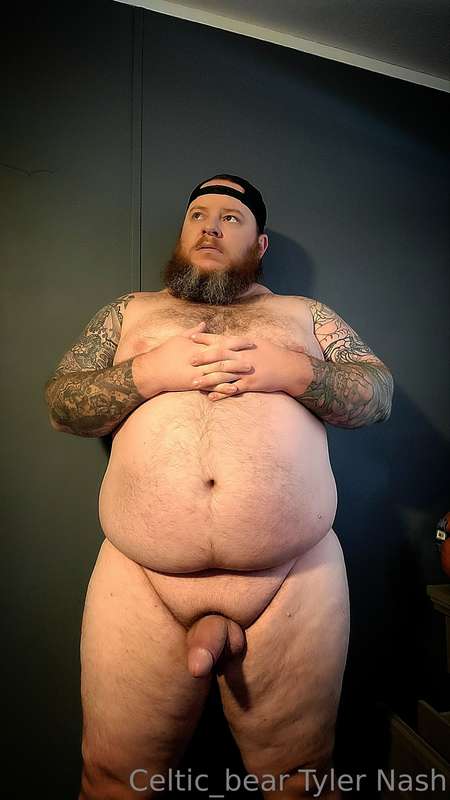 My balls are full cock is bouncing with excitement. What wou..