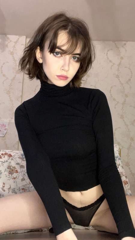 Yoursmalldoll - Fansly - 21 Dec, 2022 7