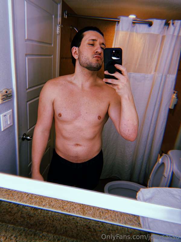 WHAAAAAT UP!!!! GOOD FUUCKING MORNING 🤩