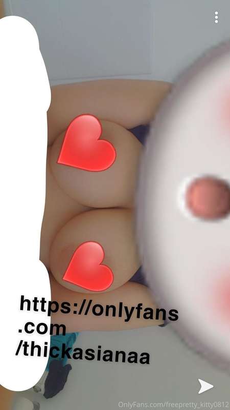 Come find out why this naughty asian girl gets so many likes.. 2