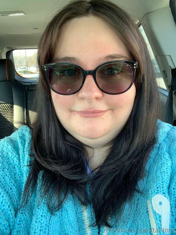 Hi everyone! I’m working on some new content today! Can’t wa..