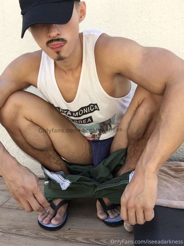 It's chilly out here, who wants to keep daddy warm?  

Just .. 15