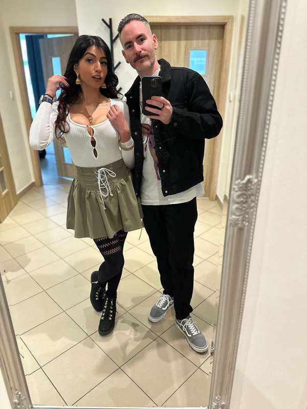 Habibi come to Prague 🇨🇿🇵🇰 Keep swiping to see my tiddies 🙈 .. 20
