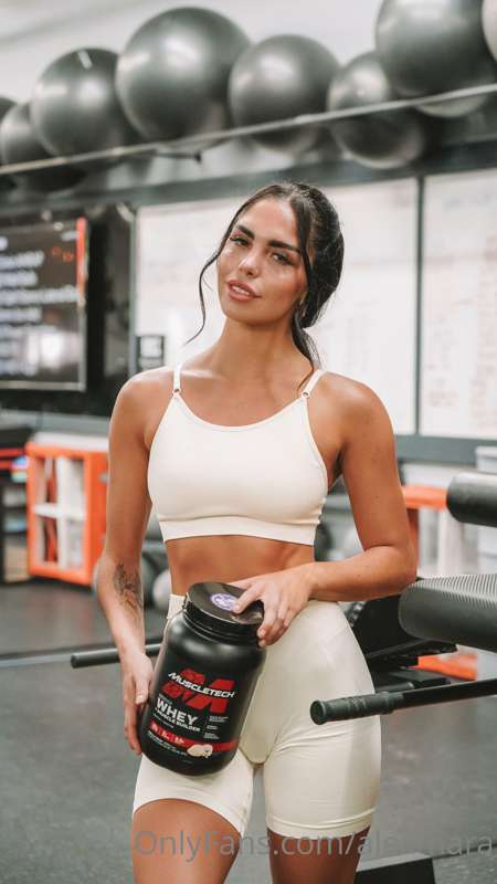 I love whey proteins! They are an incredible ally and help m..