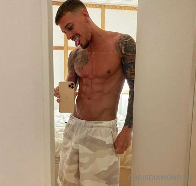 I have a surprise for you here!!! you have me by dm at the t..
