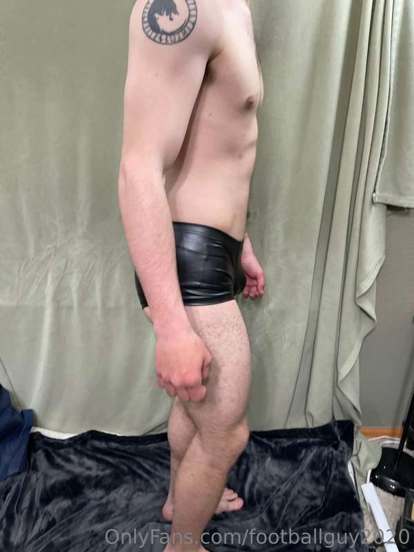 Specialist in leather ;-) 14