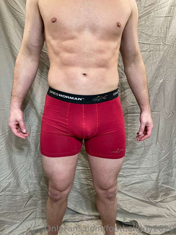 Hot and sexy muscular soldier! 16