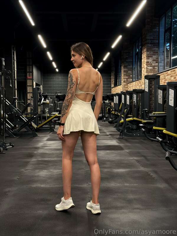 The workout was a success! What do you think of my sporty lo..