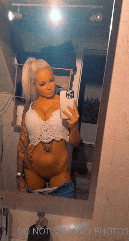Blondiefaen - Onlyfans - 26 Apr, 2022 3