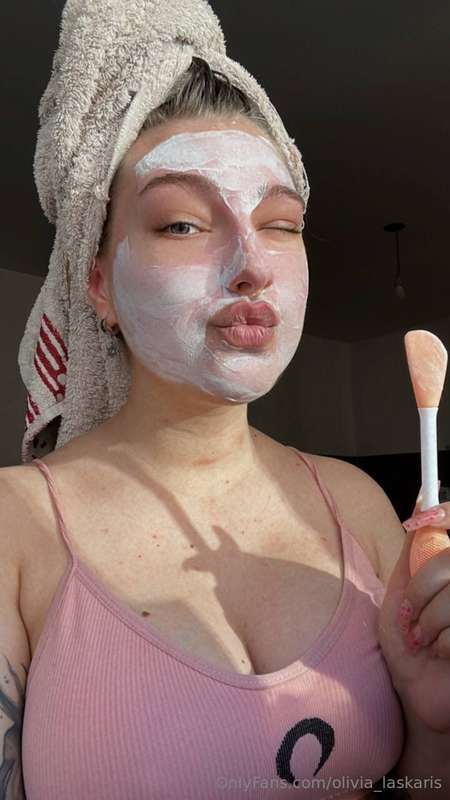 It's important to take care of myself😍It helps me feel free ..