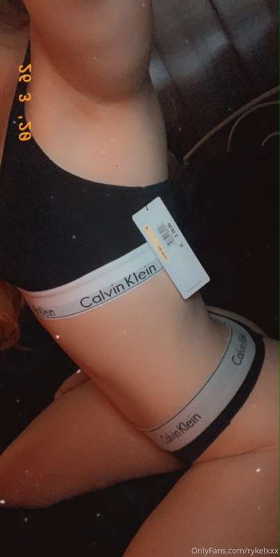 Hi babyyyyy 😇 tip me $10 & go to your dms for an extra speci..