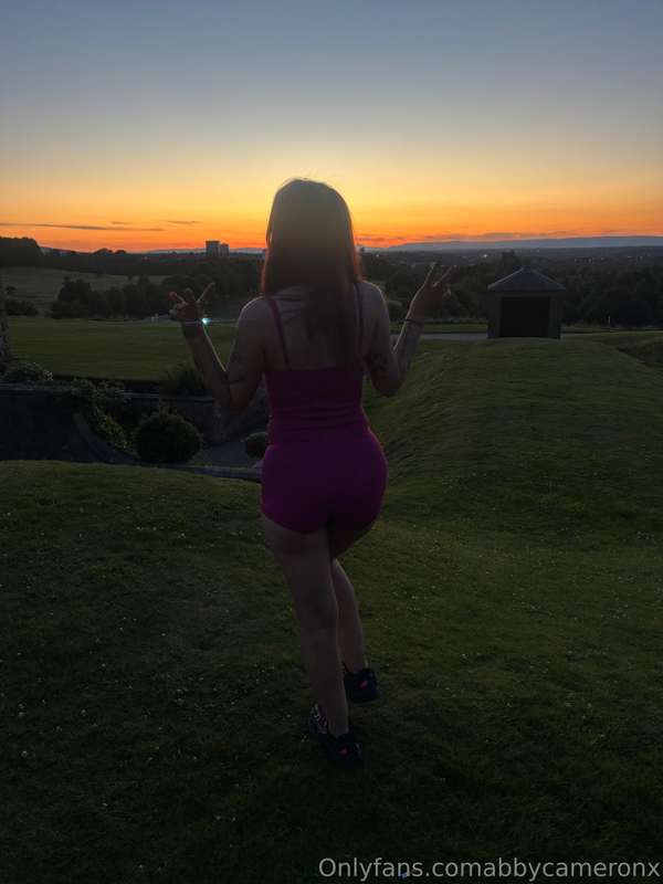 Should getting bent over with tht view 