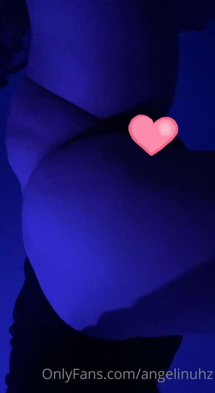 who wants to see without the sticker
