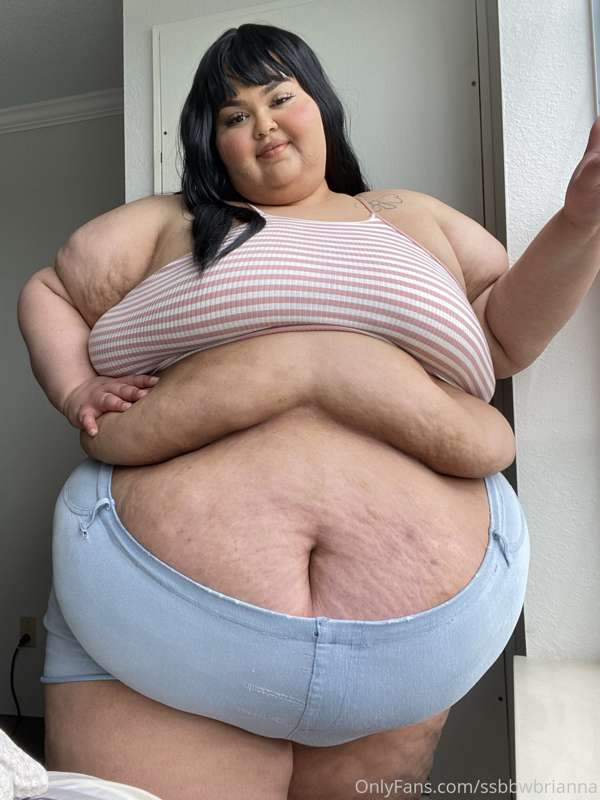 Tell me I look fucking hot. 
Will be posting matching video .. 4