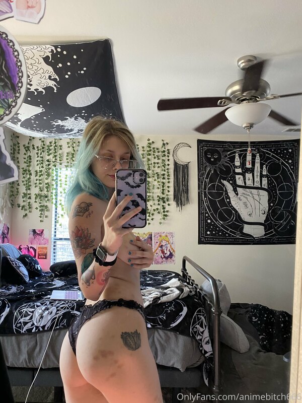 daddy luvs bruising me up ?? 3