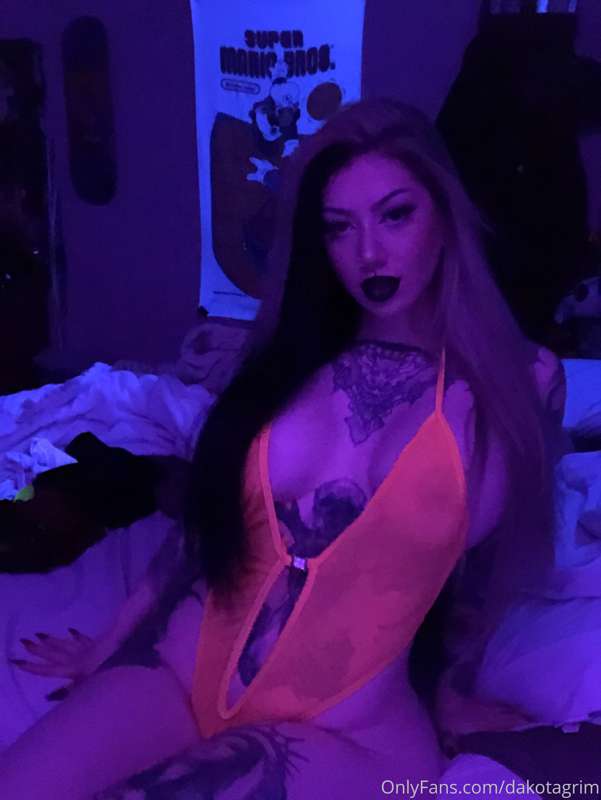 your wish is my command 💭💕🗝
tip to get this folder full of p.. 1