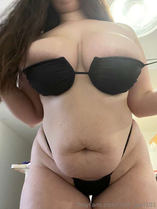 Thick_Gurl101 - Onlyfans - 11 Jan, 2024 9