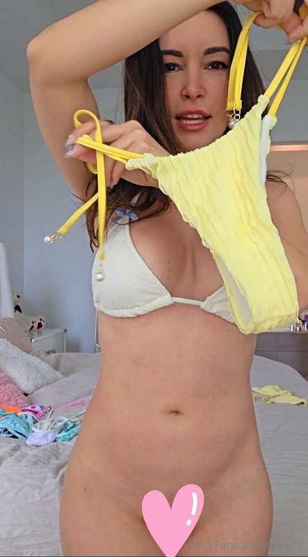 I got a bunch of new bikinis! I made a super long bikini try.. 3