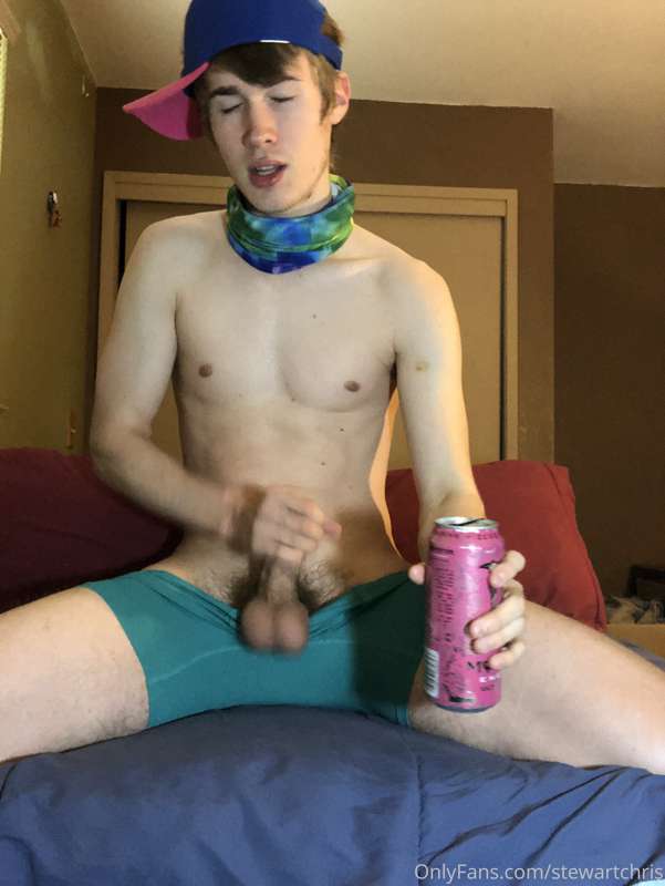 Got me a new hat! Am I cool yet broski? 1