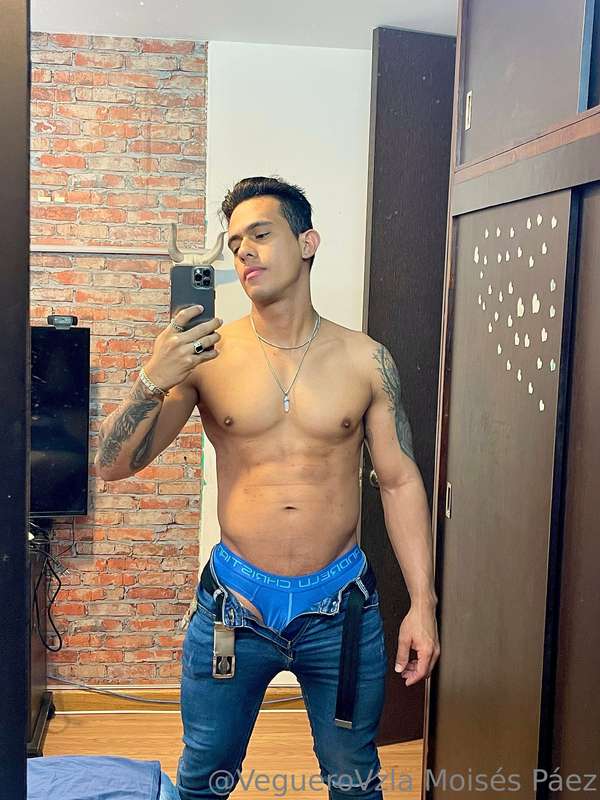 Veguerovzla - Onlyfans - 18 Apr, 2023 1