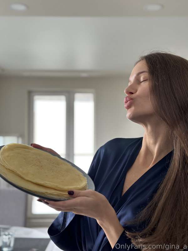 Wow, this is so delicious dear, I swear 🥞😍