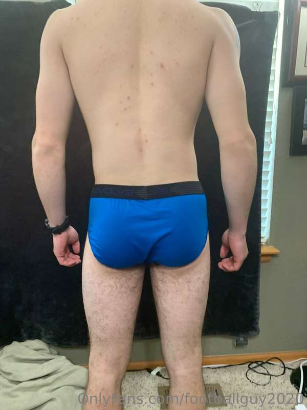 How does my ass look in briefs? 5