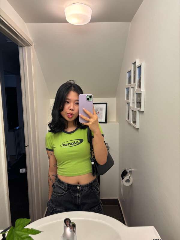 🫦