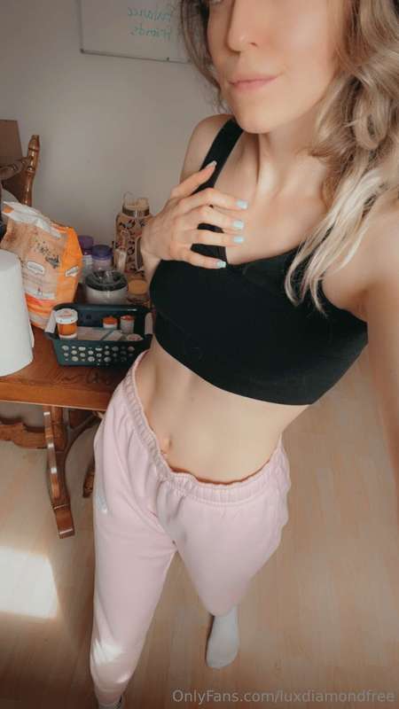 I love seeing my abs come back 🥰