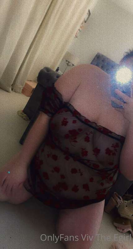 Honestly been obsessed with sucking atm, dicks, pussys, dild.. 2