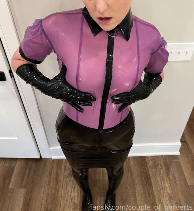 Couple_Of_Perverts - Fansly - 04 Nov, 2022